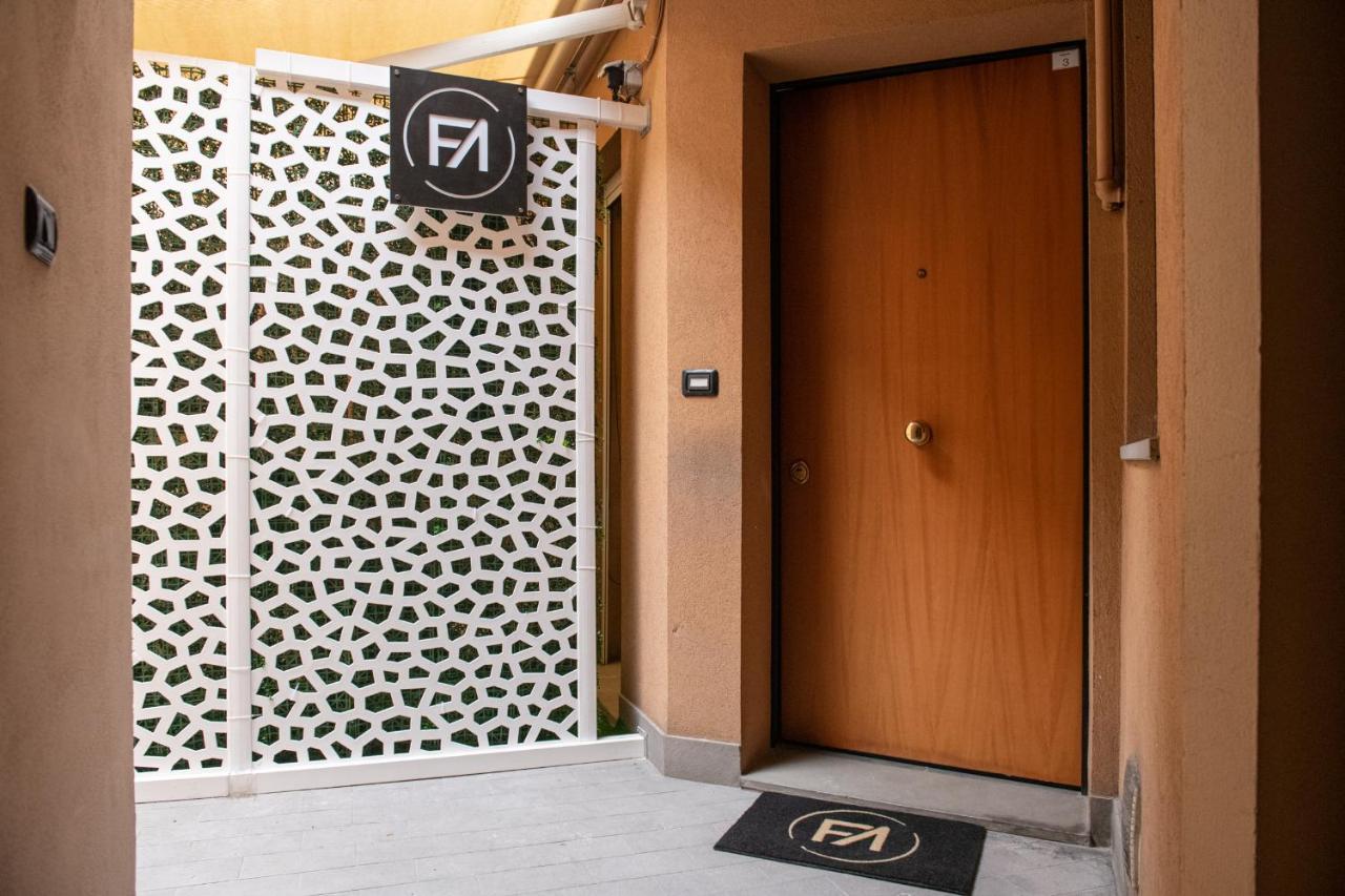 Fashion Apartment Gold Bologna With Jacuzzi & Car Garage Exterior foto